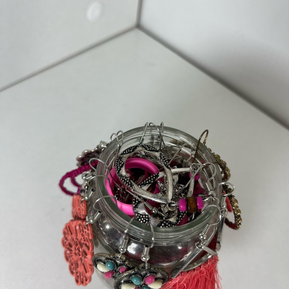 Jewelry Jar Pink Themed - Picture 5 of 6